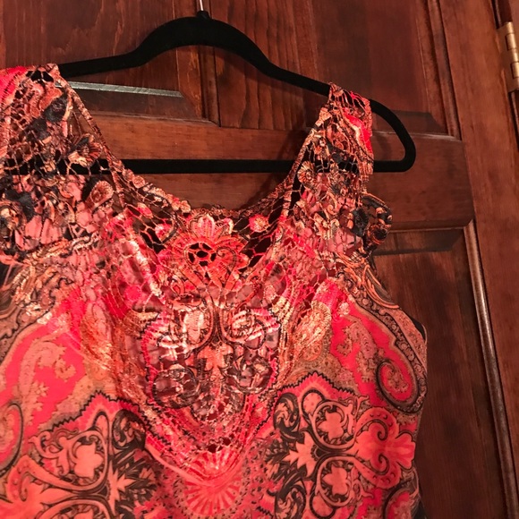 Patterned Tank- Final Price 🎊 - Picture 5 of 6